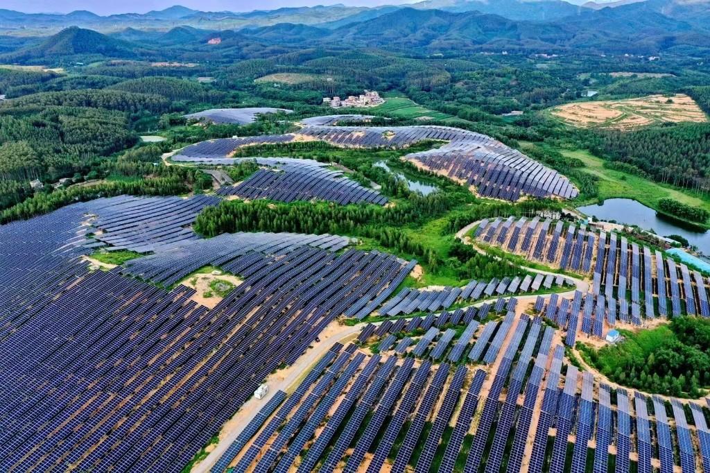High-efficiency commercial solar panels installed on a business rooftop